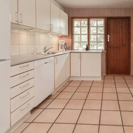Holiday home Holiday Hans Thuesensvej Ix