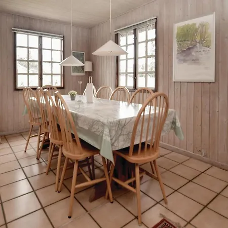 Holiday home Holiday Hans Thuesensvej Ix *